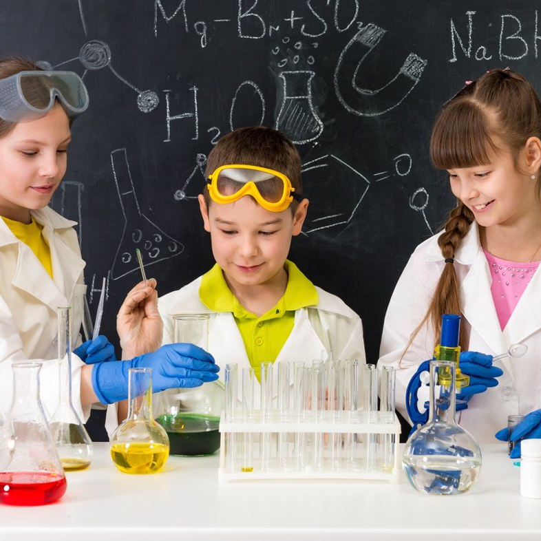 Taller de ciencia en el colegio